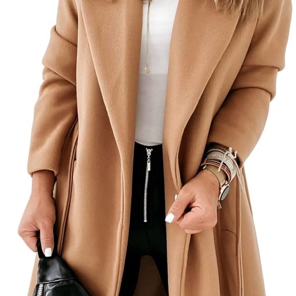Lapel Collar Open Front Tan Women's Coat - Size Large - Picture 4 of 7